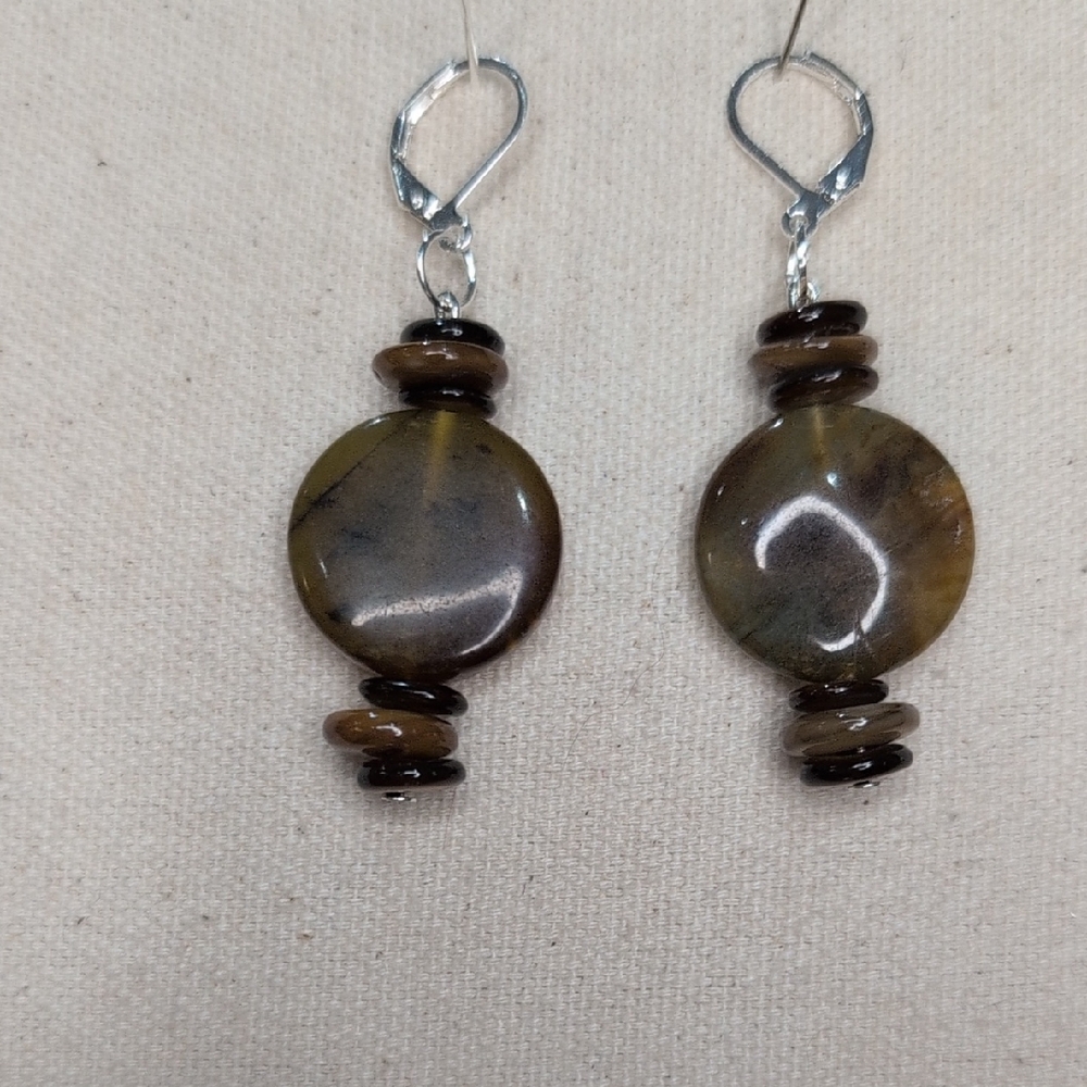 Beautiful Agate And Shell Drop Earrings -handmade
